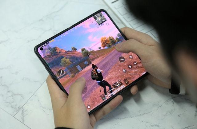 王者荣耀辅助【劳斯莱斯一体直装】英雄透视 人物透视 地图头像 射线方框 上帝视角 名字变色 漏人绘制 野怪显示 野怪计时 显示兵线 自身视野 头顶技能